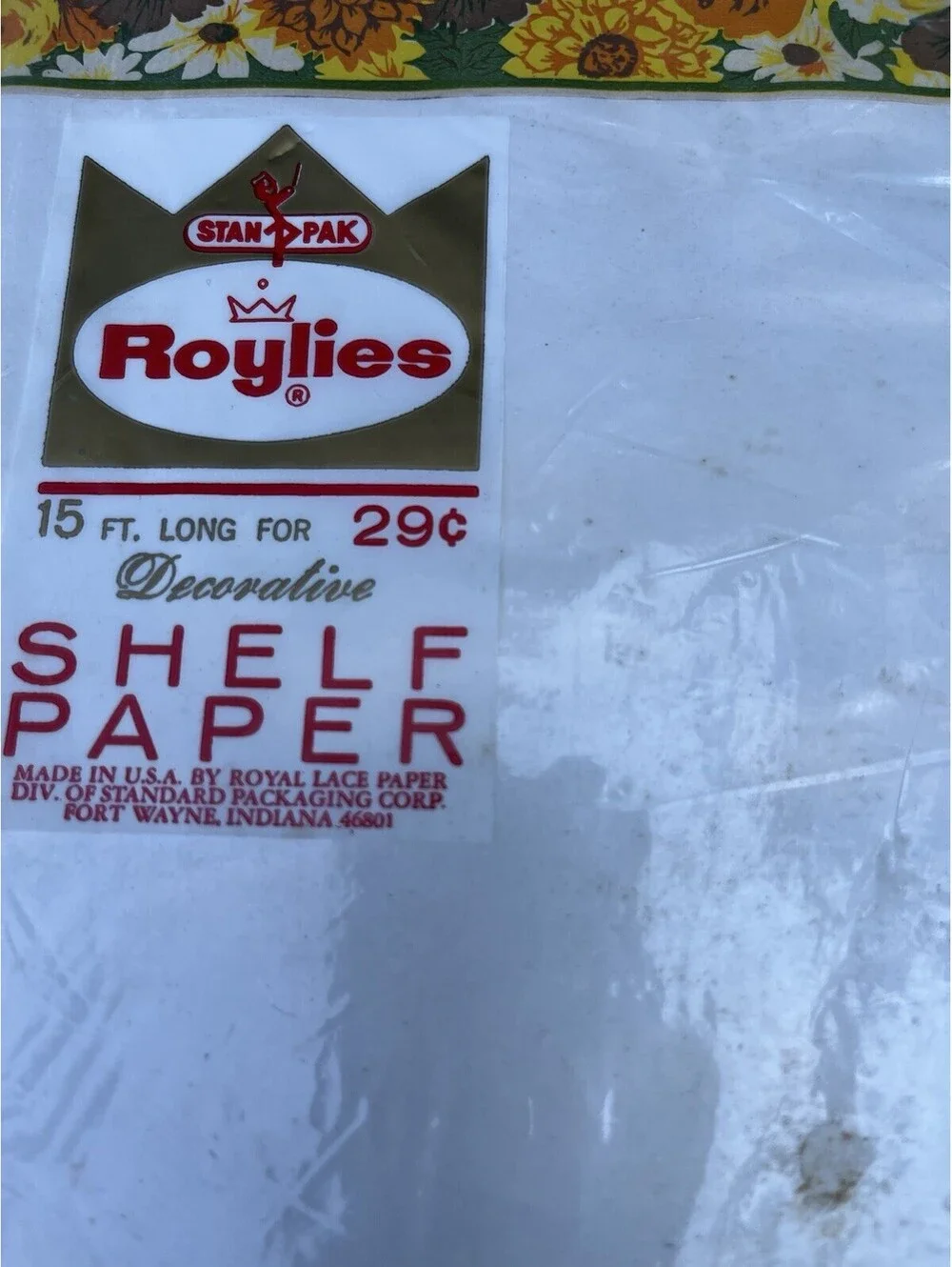 Vintage STAN-PAK Roylies Shelf Paper Flower Lot Of 2 60/70s